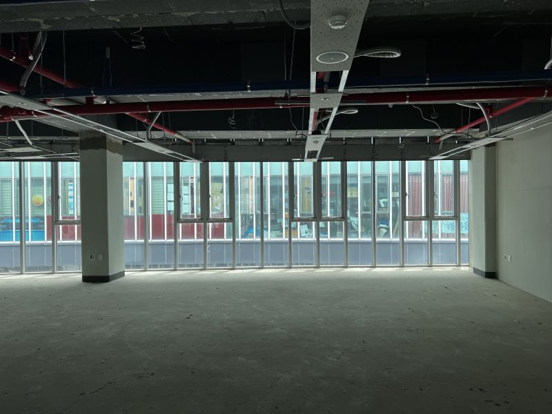 주실 남향 전면 창